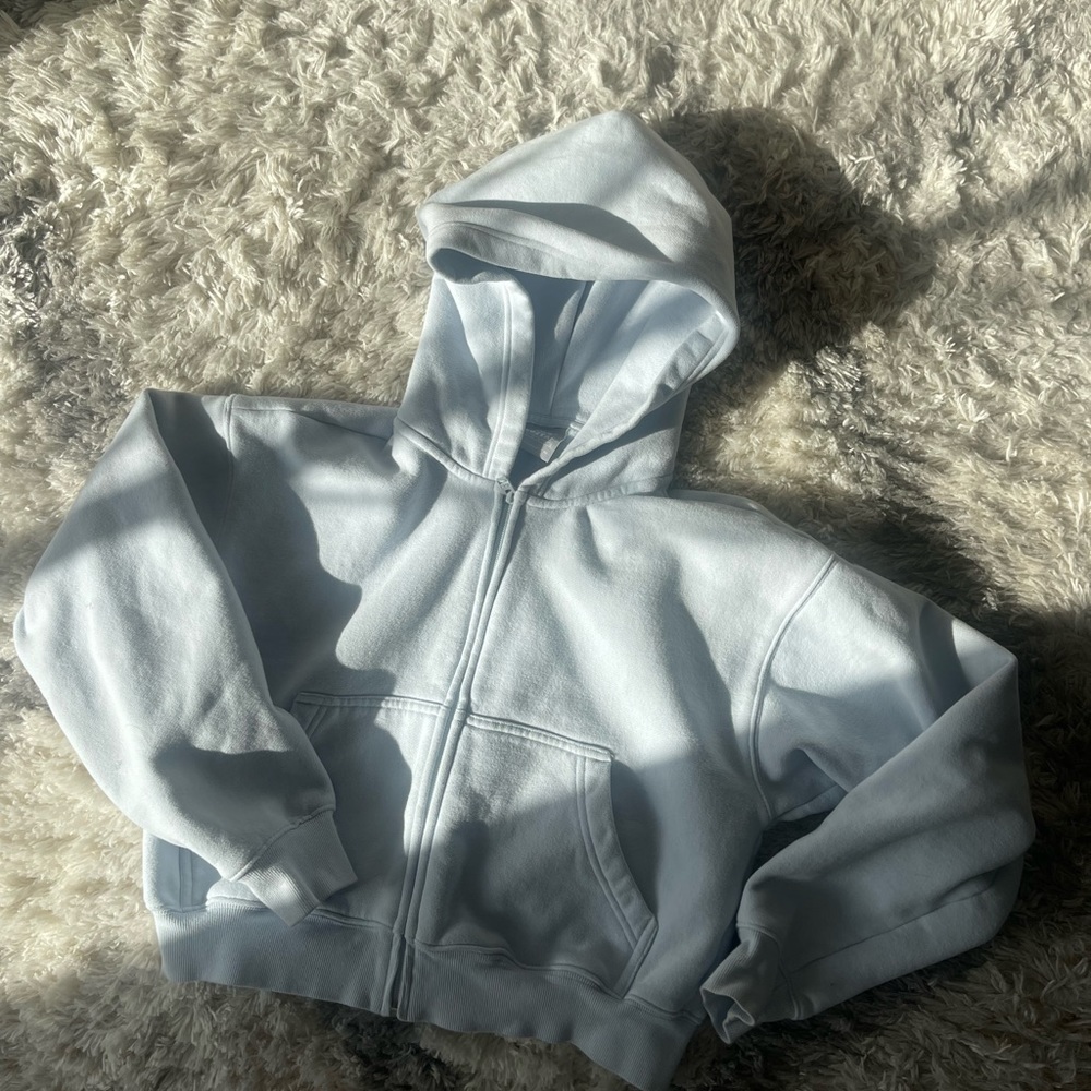 Aritzia TNA cozy AF zip up hoodie